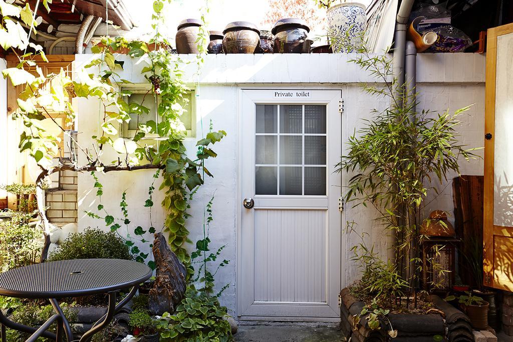 Vine Hanok Guesthouse Seoul Exterior photo